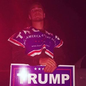 Meet your Posher, Blake